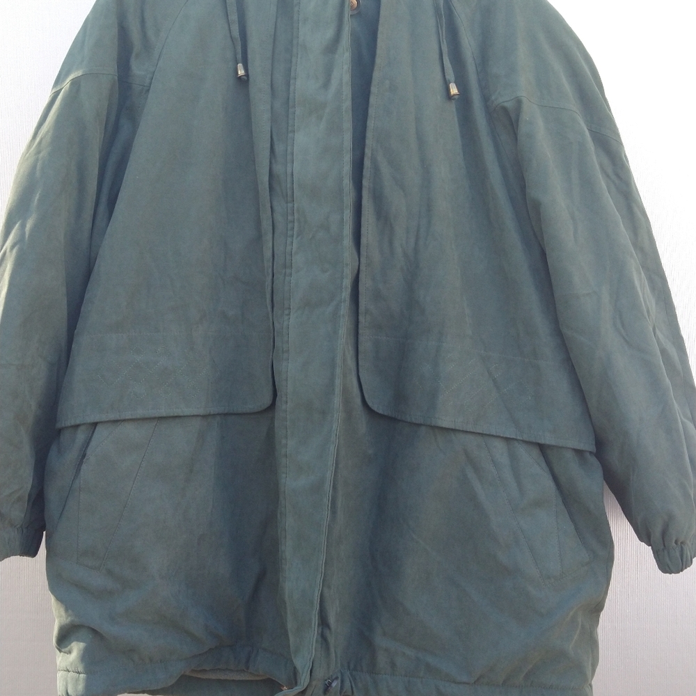 Breatan Womans Coat